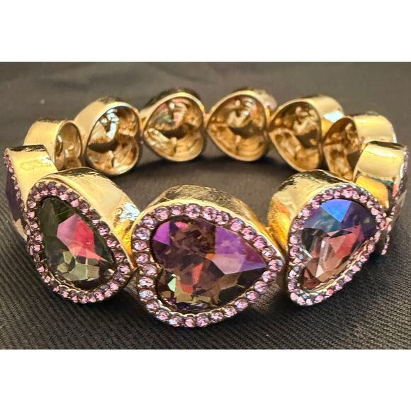 Unbranded Jewelry - Crystal heart halo stretch cocktail bracelet gold-tone, purple faceted crystals